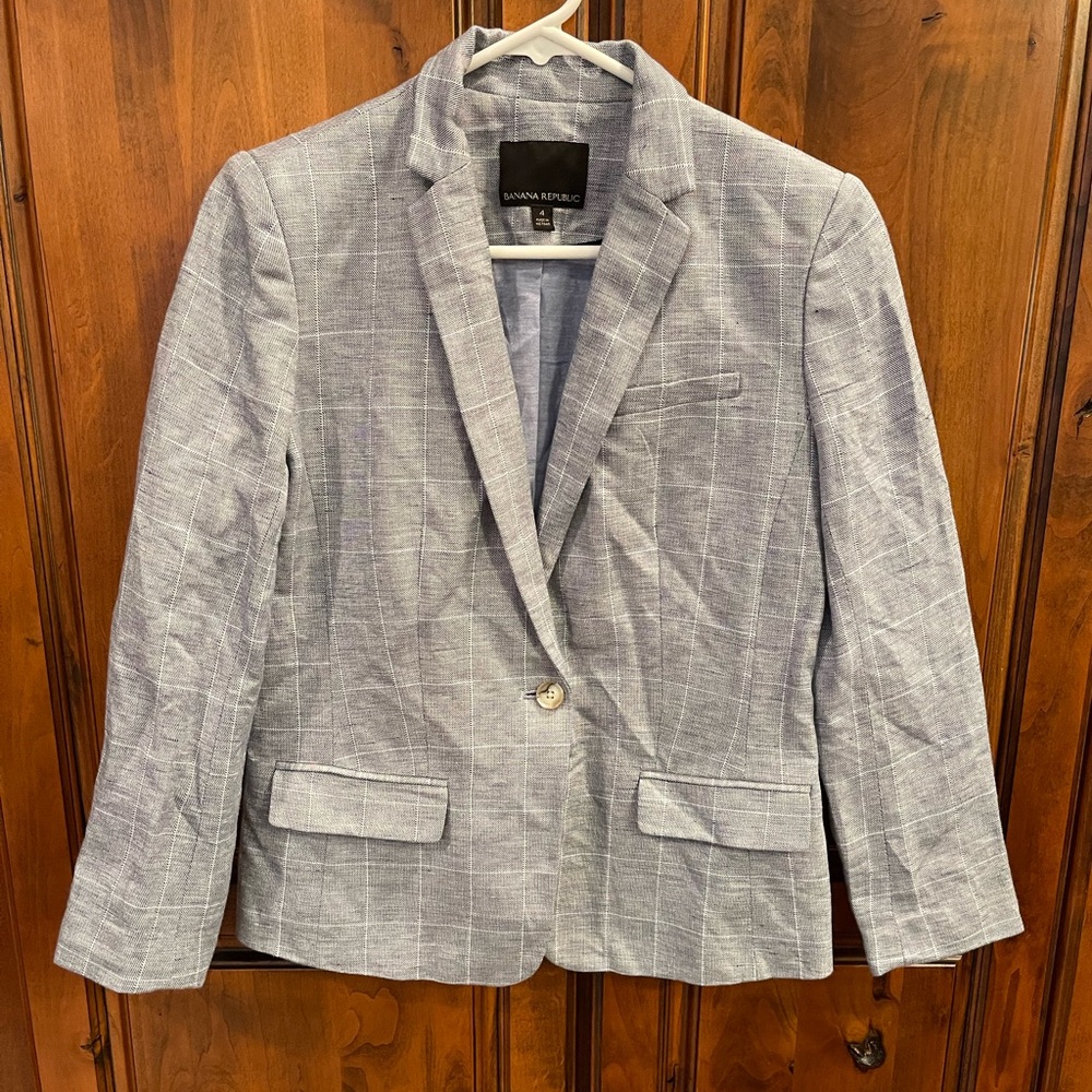 Banana Republic Suit